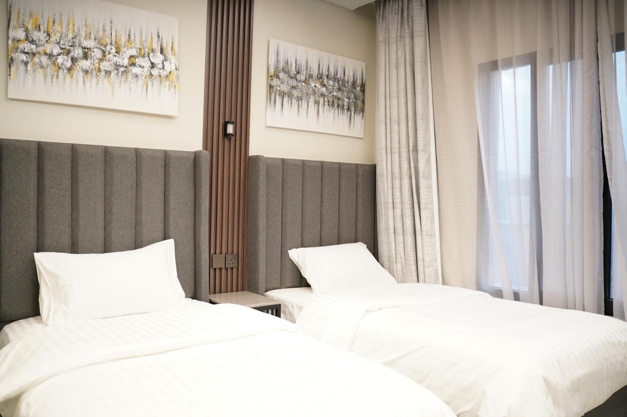 Апартаменти Lavenue Resthouse Нізва Номер фото